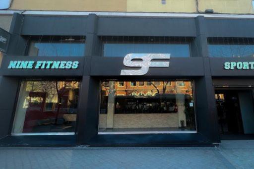 Fit Hostel Madrid Ngoại thất bức ảnh