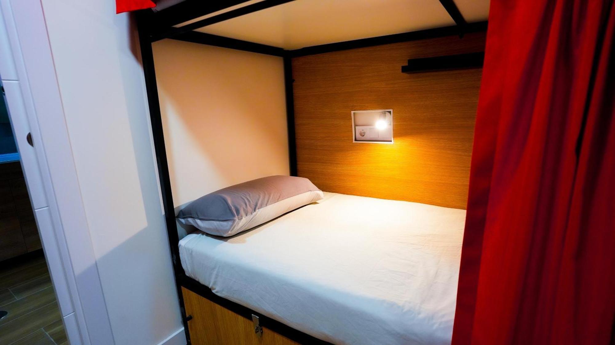 Fit Hostel Madrid Ngoại thất bức ảnh