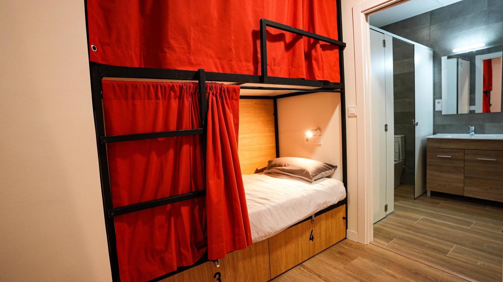 Fit Hostel Madrid Ngoại thất bức ảnh
