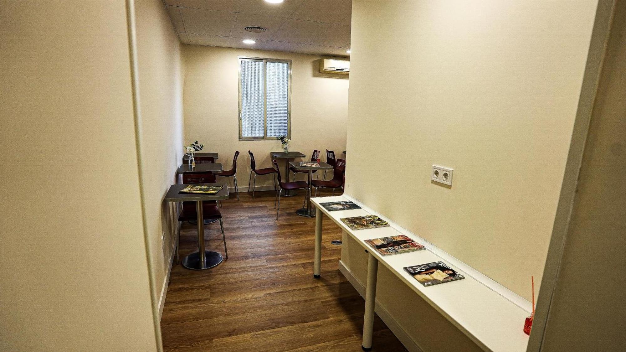 Fit Hostel Madrid Ngoại thất bức ảnh
