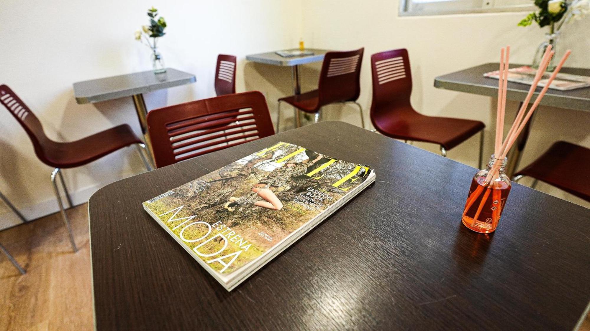 Fit Hostel Madrid Ngoại thất bức ảnh