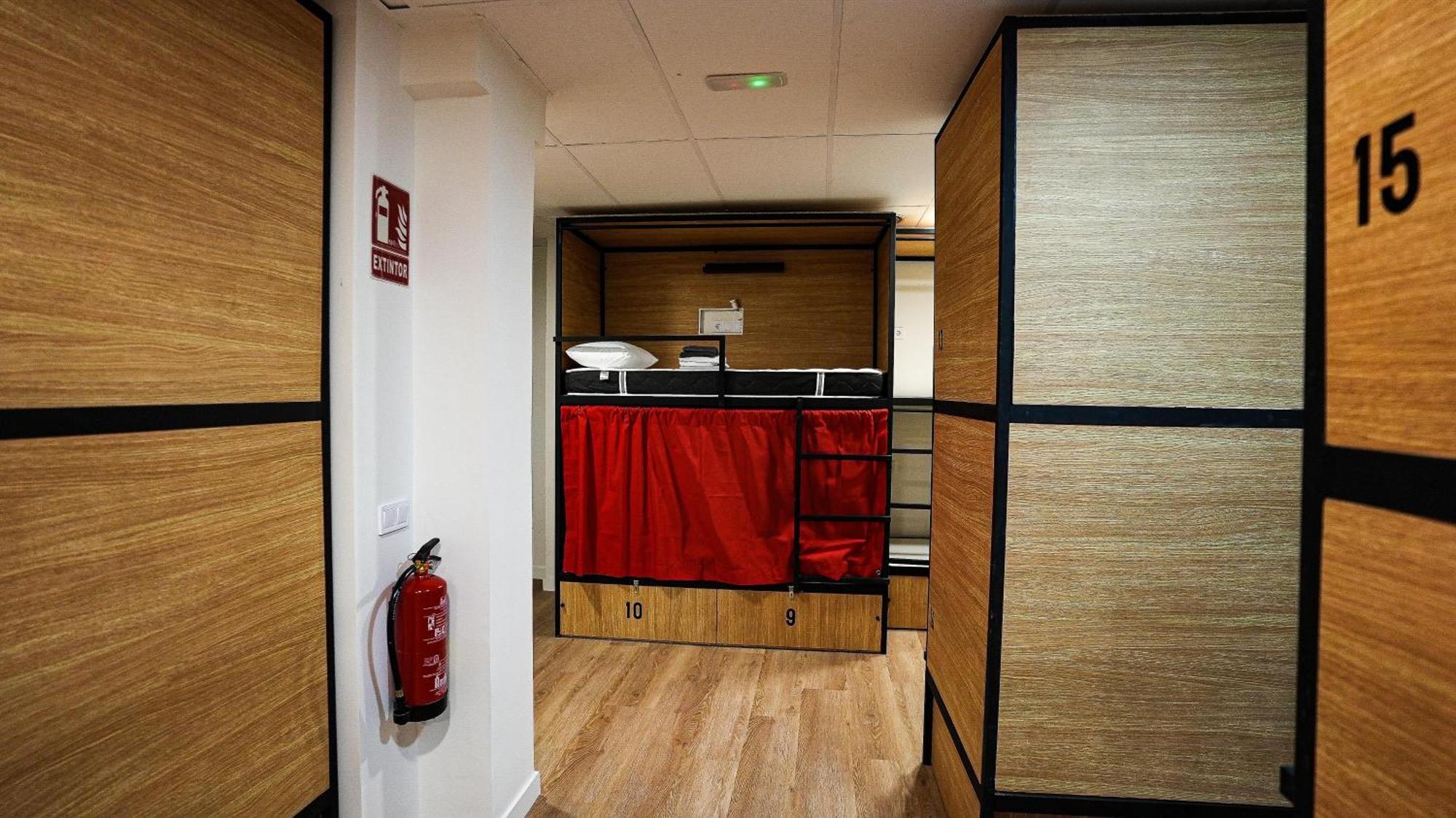 Fit Hostel Madrid Ngoại thất bức ảnh